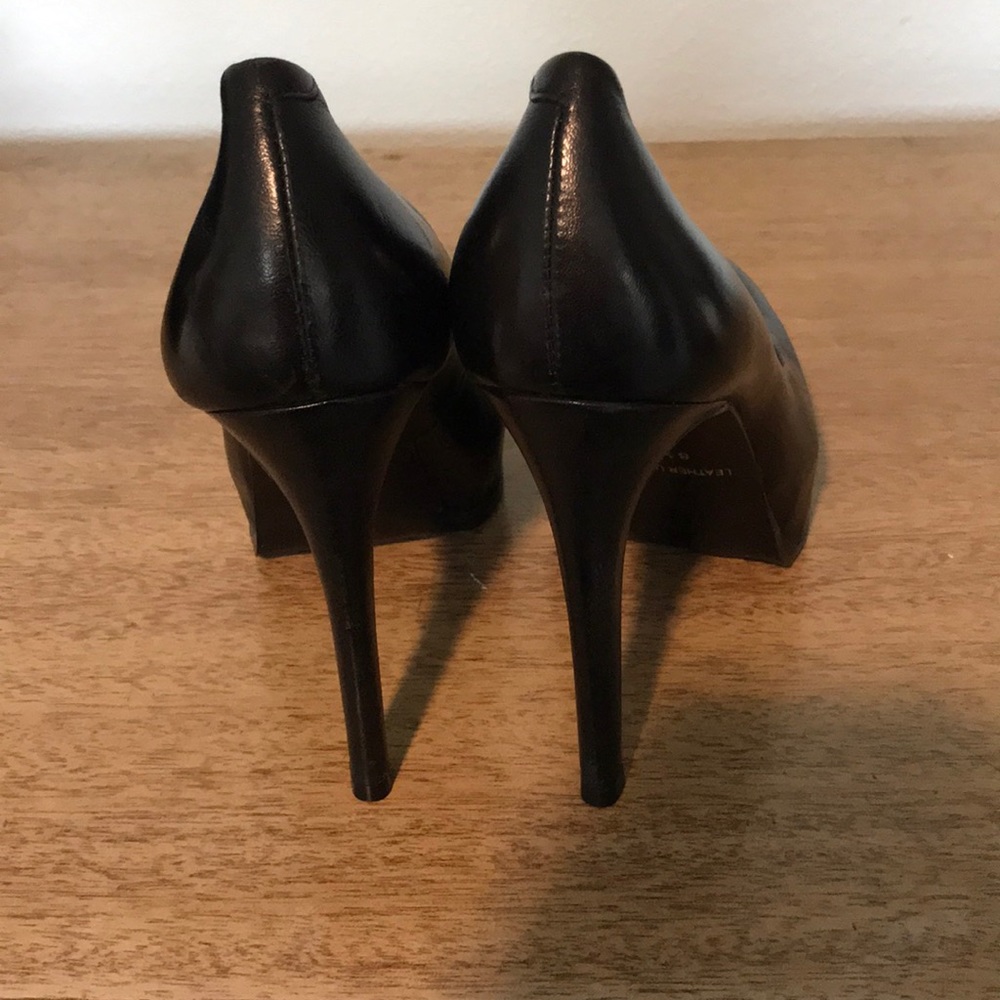 Kelsi Dagger black leather platform 5” heels - 8.5 - Picture 2 of 5